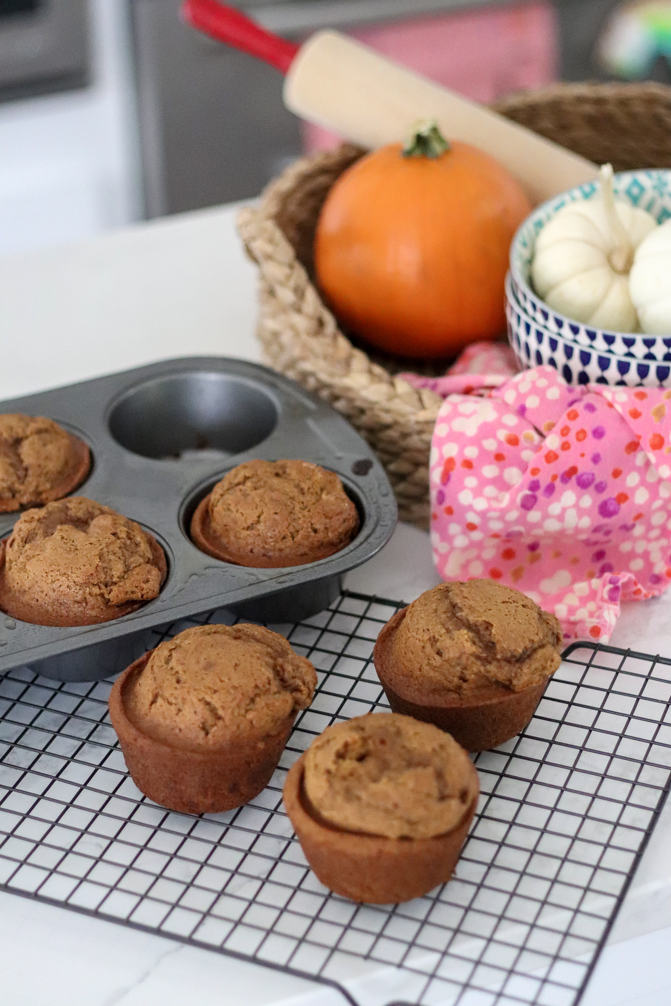 two ingredient pumpkin bread muffins 