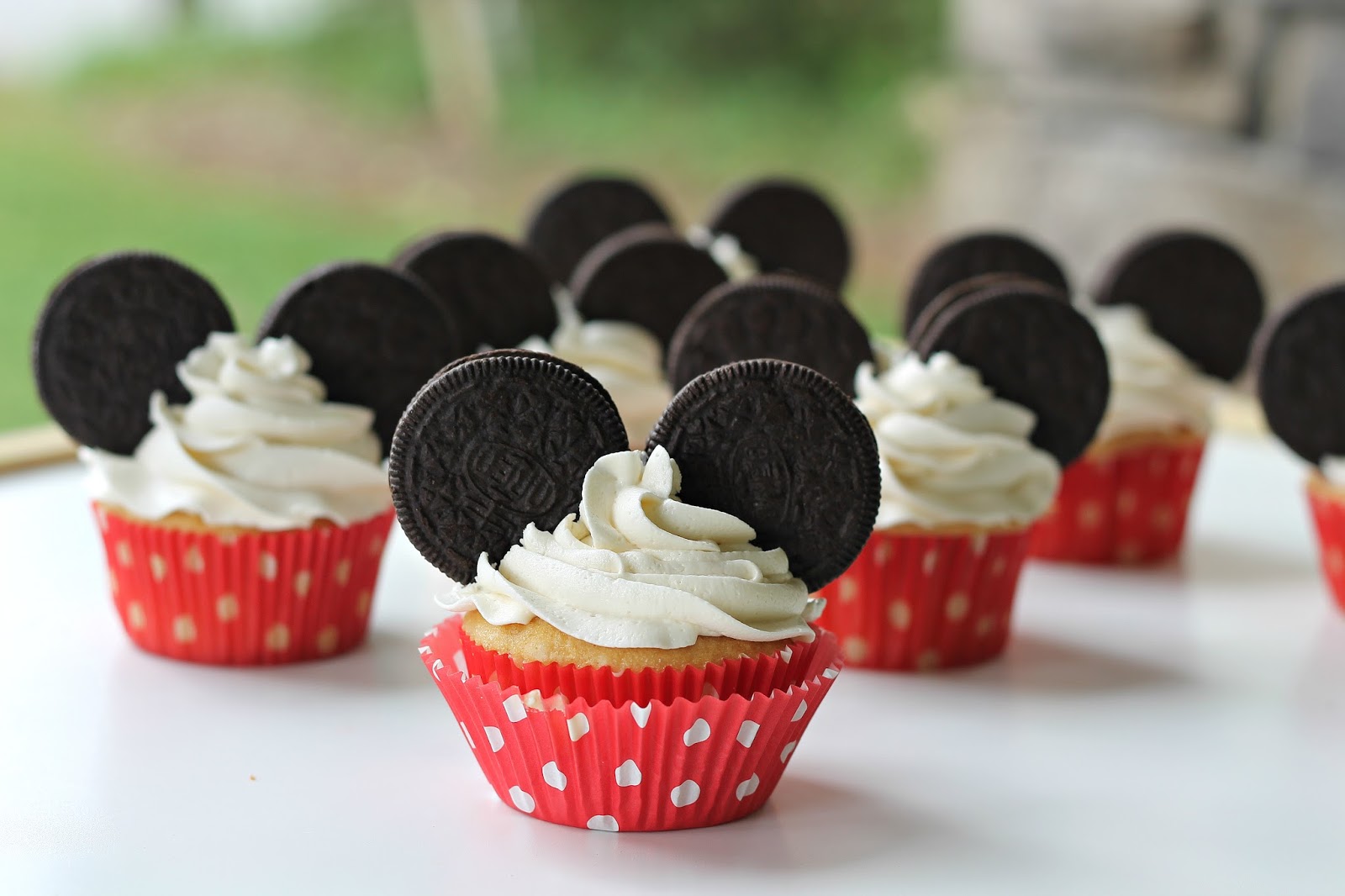 Easy Mickey Mouse Cupcakes Recipe