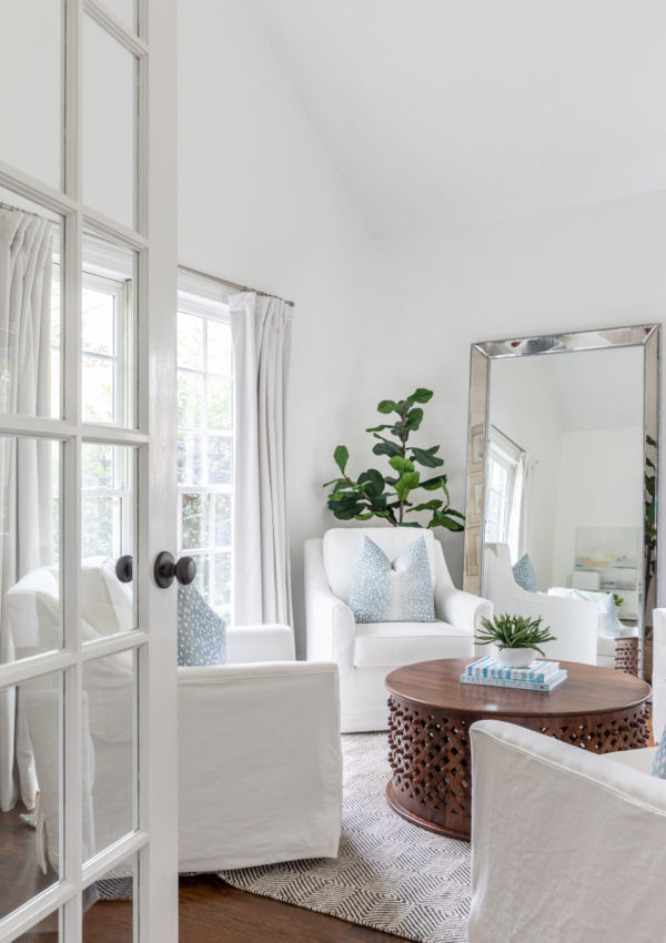Home Tour: The Circle Room