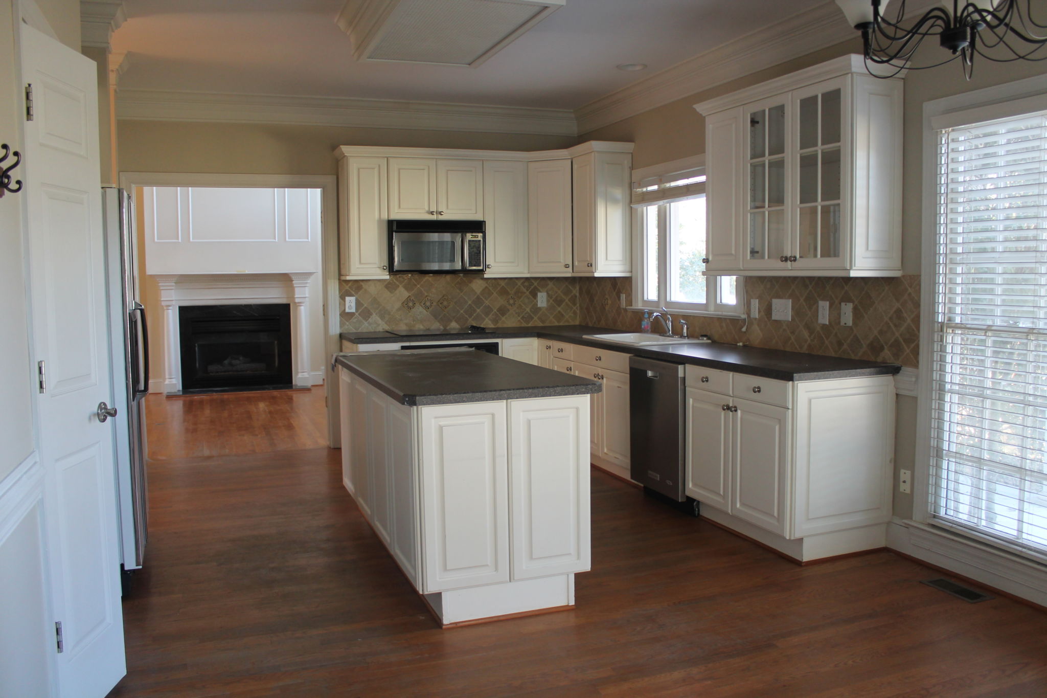 kitchen remodel before 