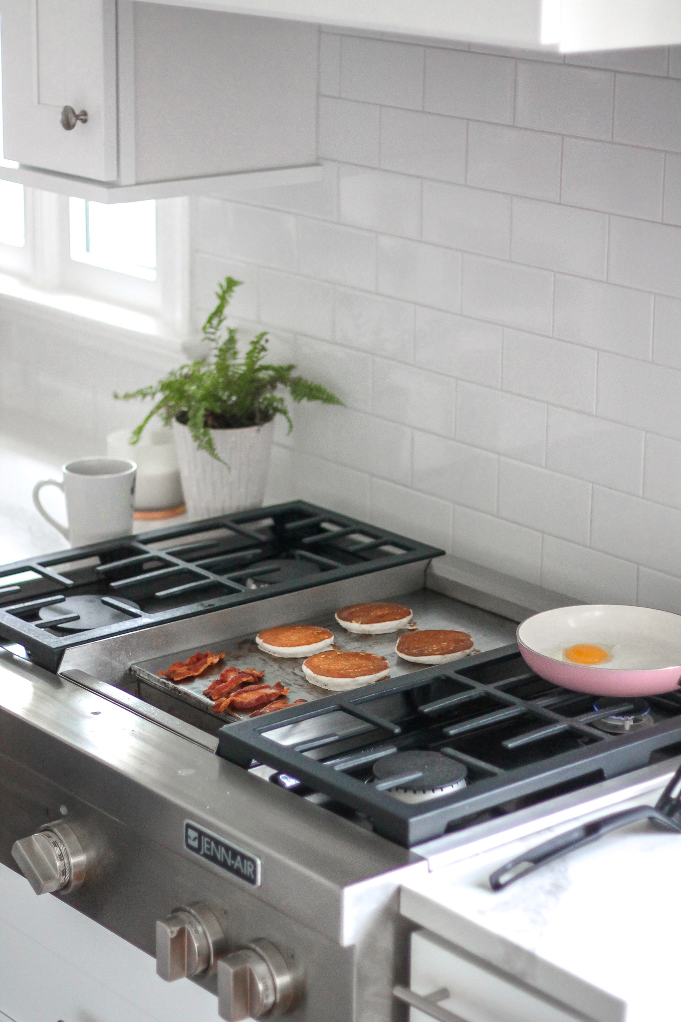 stove top with griddle 