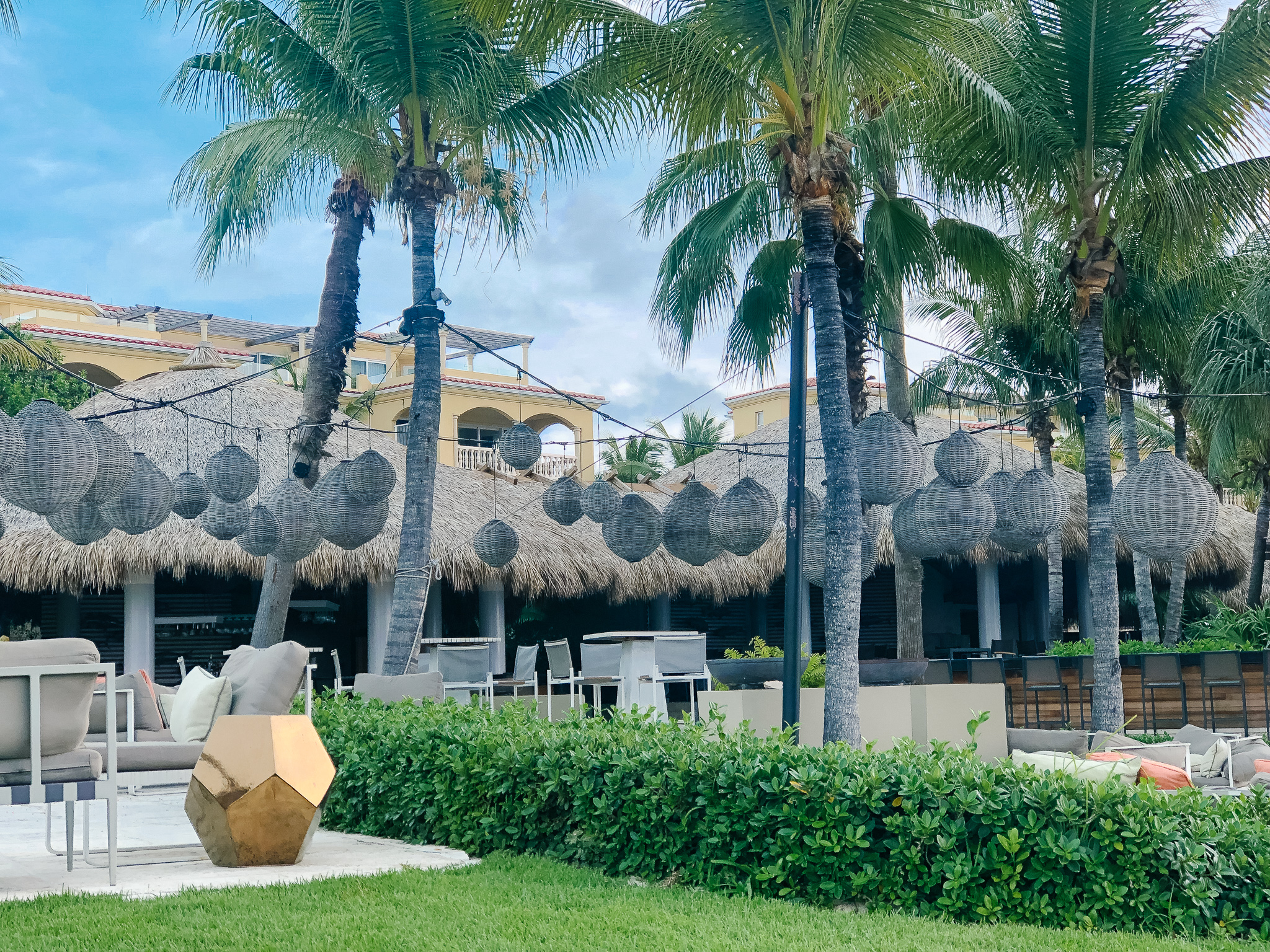 outside seating Grace Bay Club Turks & Caicos 
