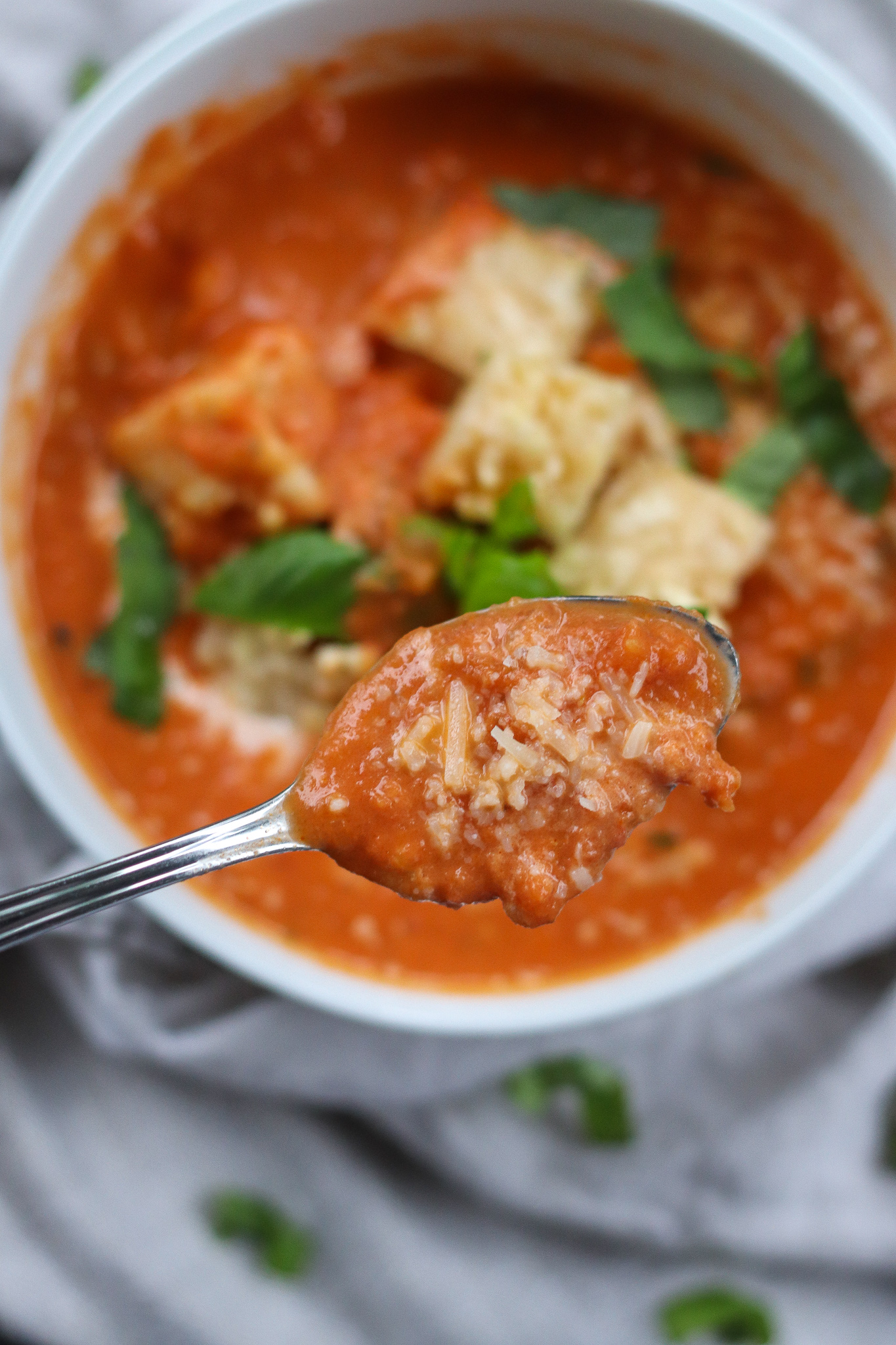 Creamy Tomato Basil & Bacon Soup