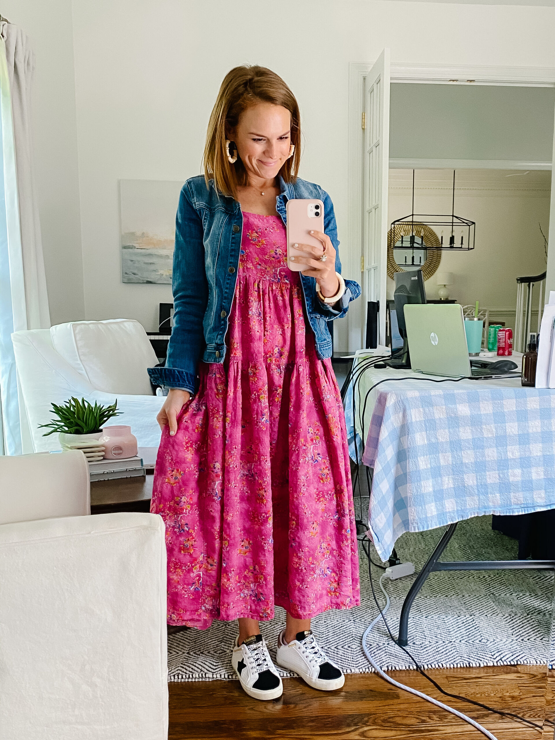 Need a little wardrobe update this Spring? Carolina Charm is sharing her top favorite Amazon Spring Dresses HERE!