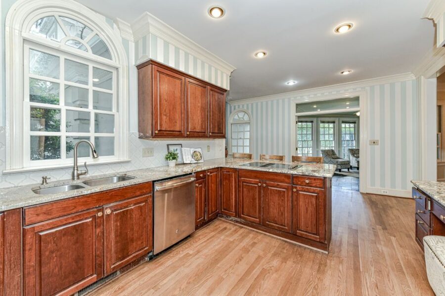 kitchen renovation - before