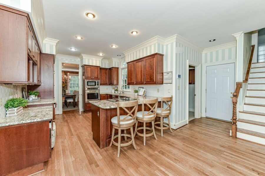 kitchen renovation - before