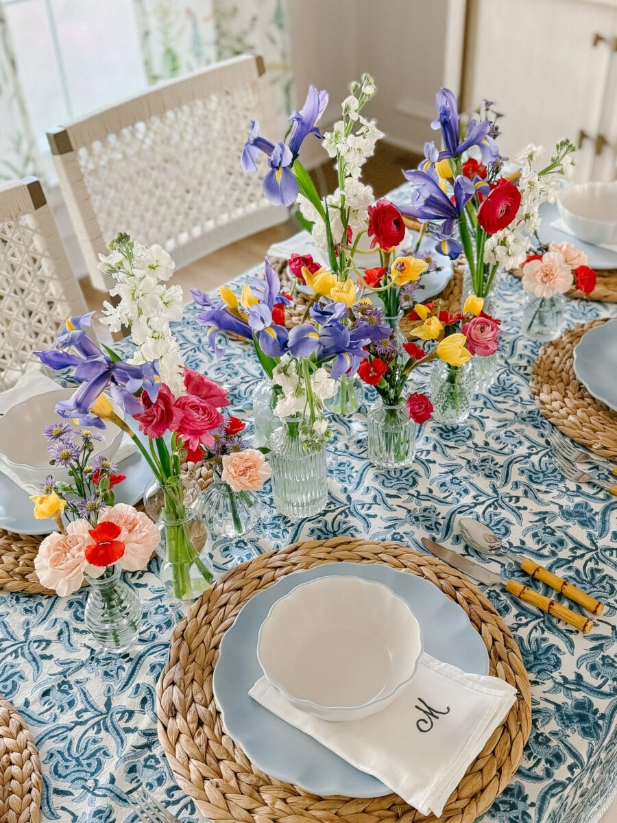 floral tablescape