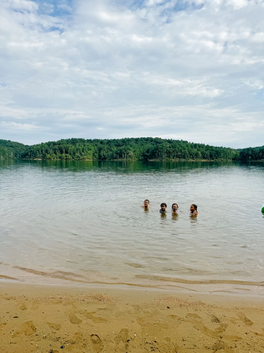 Bandits Roost NC Campground Lake