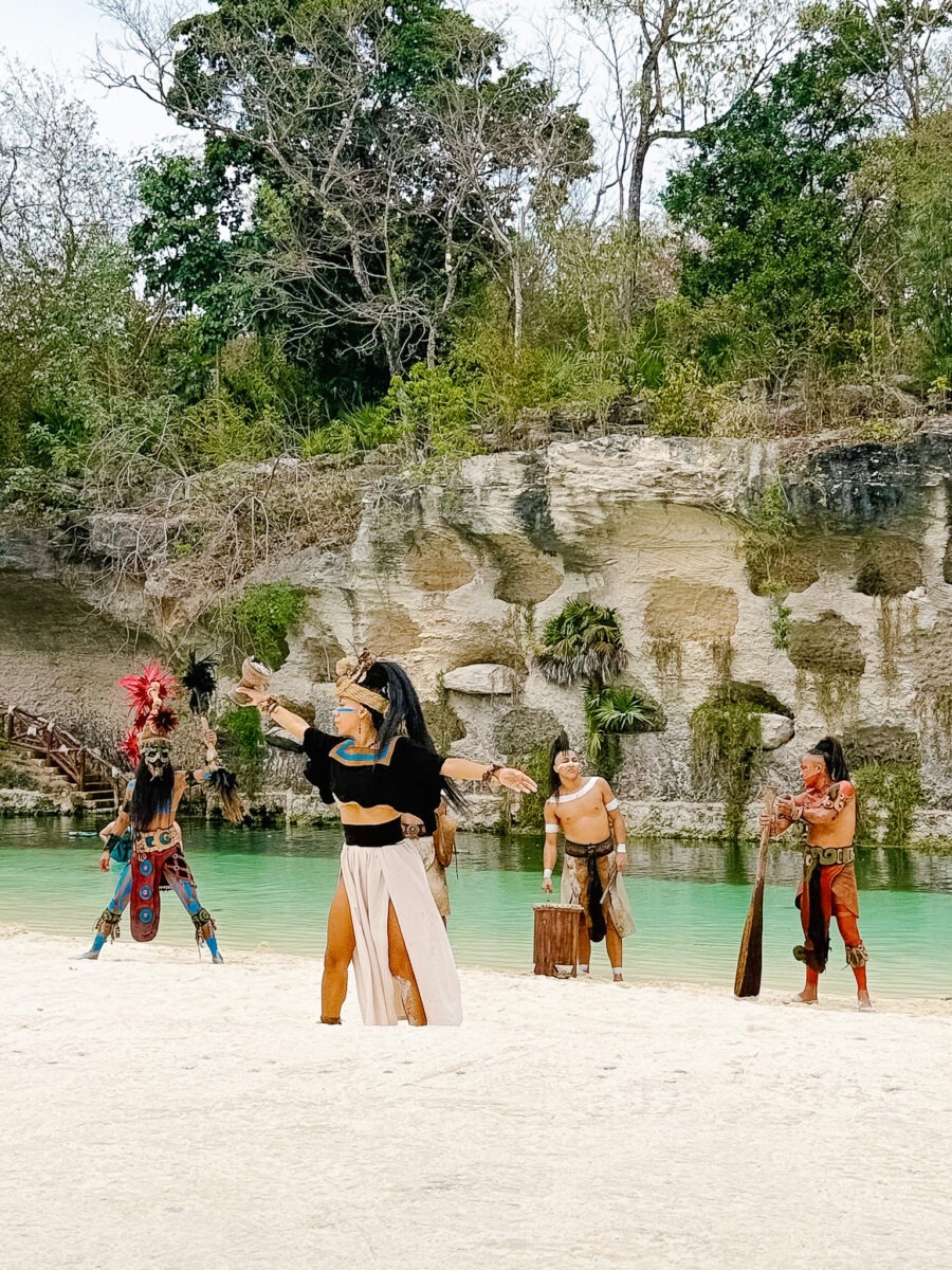 Xcaret Hotel Mexico Mayan Performance