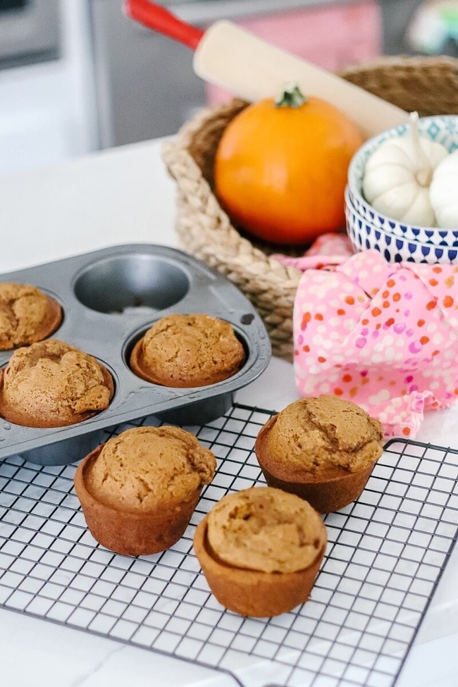 pumpkin bread muffins